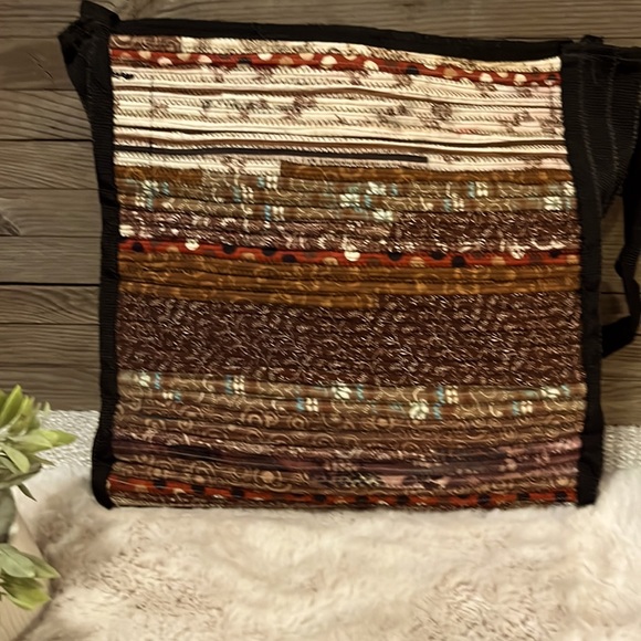 Hand Crafted Patchwork Rug Laptop Computer Tote - Picture 3 of 11
